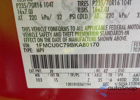 2011 Ford Escape Xls z USA, uszkodzony, nr VIN 1FMCU0C79BKA80170